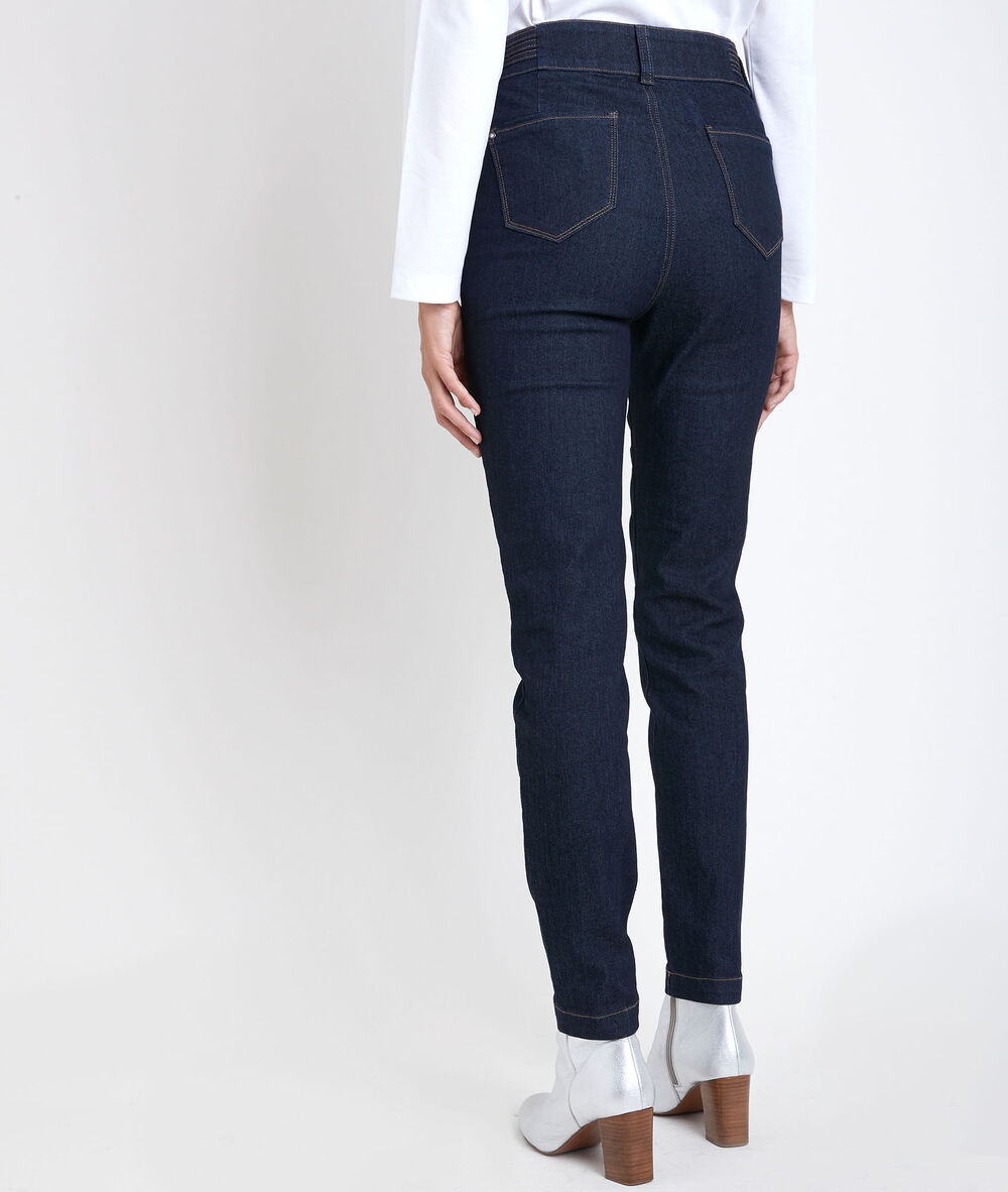 Paprika, the iconic slim-fit rinsed jeans rinse.