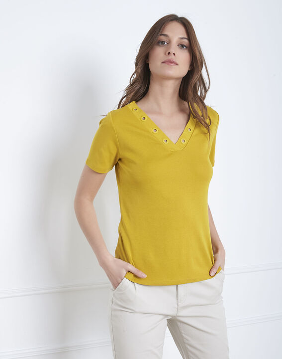 Basic lime green t-shirt with eyelet neckline | 1-2-3 Basic lime green t-shirt with eyelet neckline PhotoZ | 1-2-3