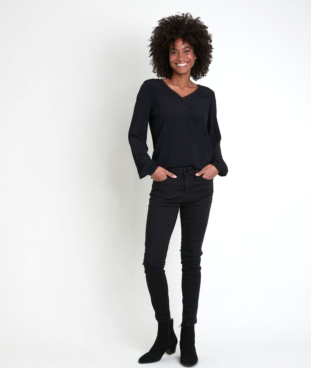 WILSON black dual-fabric V-neck top | 1-2-3 WILSON black dual-fabric V-neck top PhotoZ | 1-2-3