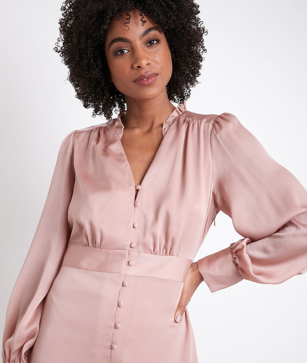 Carmen straight-cut buttoned dress nude.