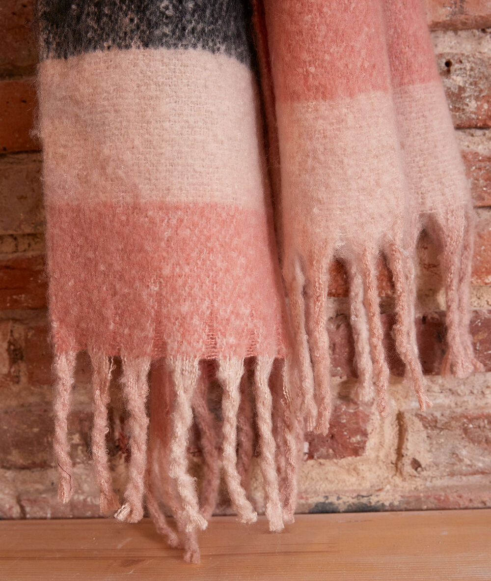 Haiza thick pink scarf buvard.