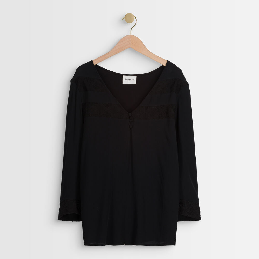 Will black lace dual-fabric top noir.