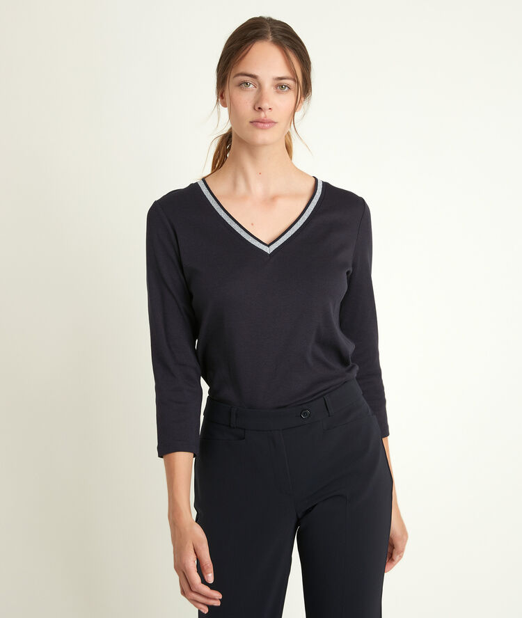 Calypso navy t-shirt with fancy neckline ink.