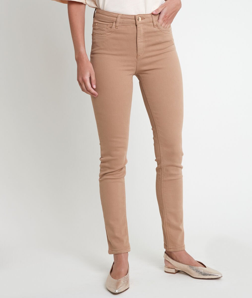 The iconic Suzy slim-fit jeans in beige recycled cotton | 1-2-3 The iconic Suzy slim-fit jeans in beige recycled cotton PhotoZ | 1-2-3
