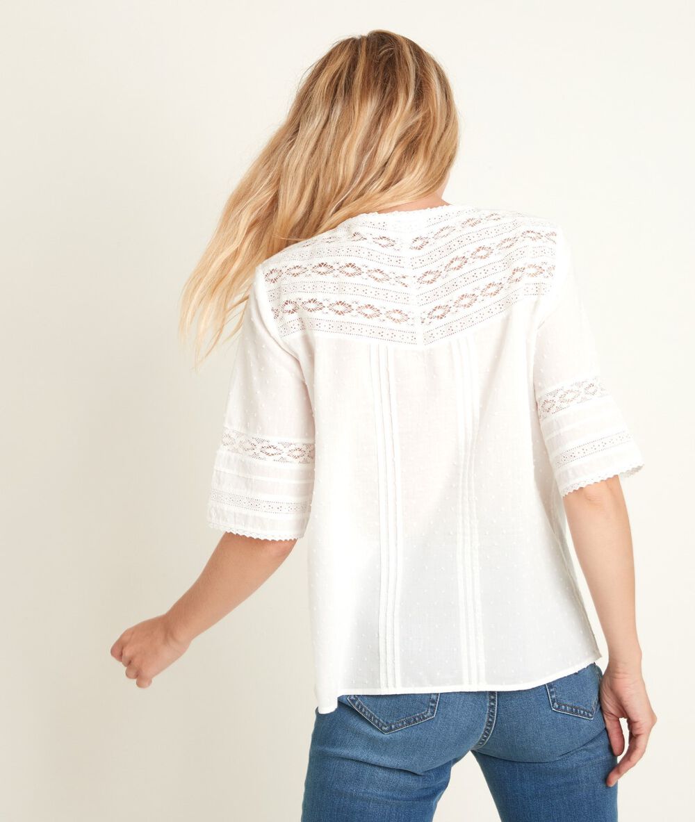 Edia lace blouse white.