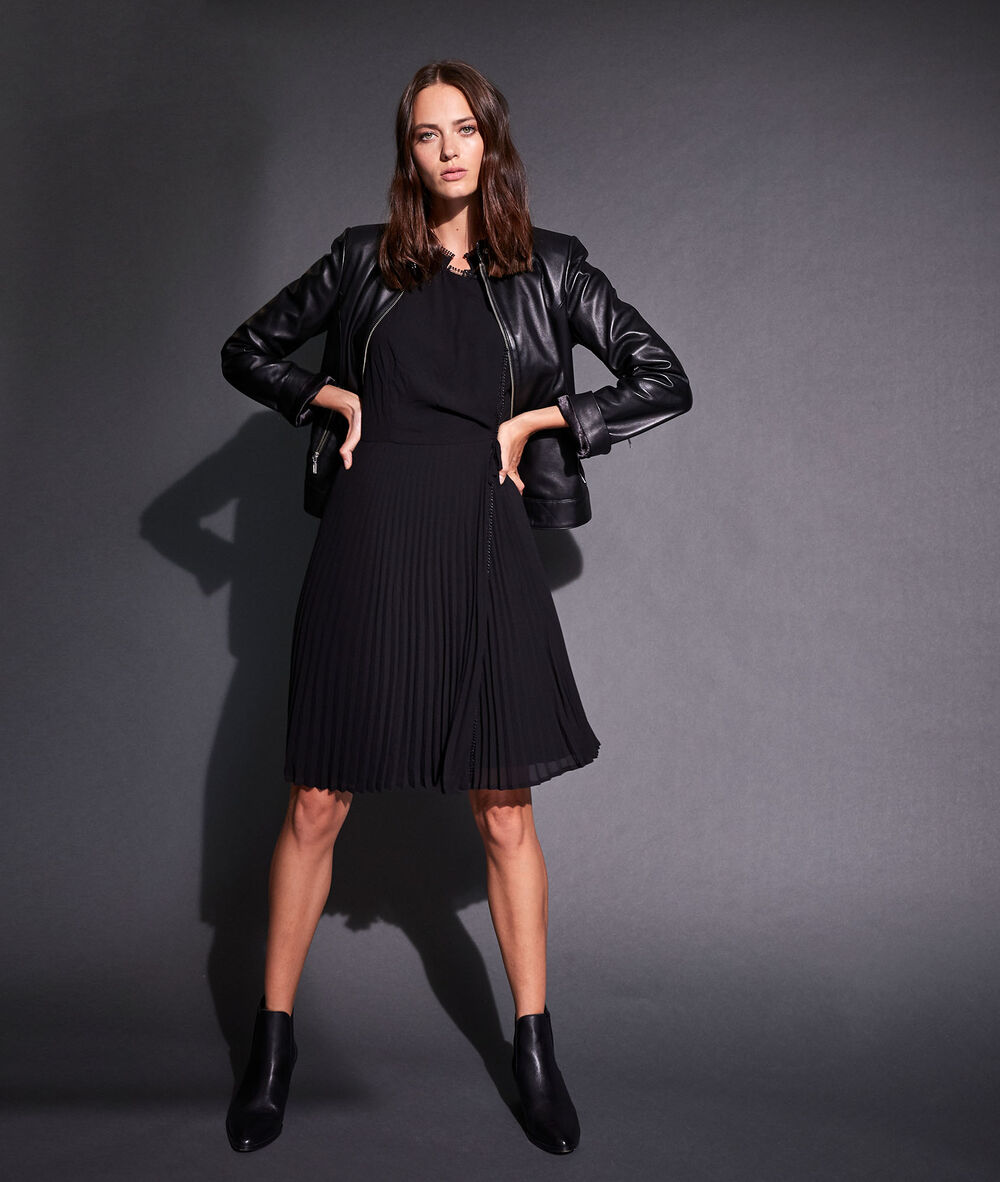 Tillia leather jacket noir.