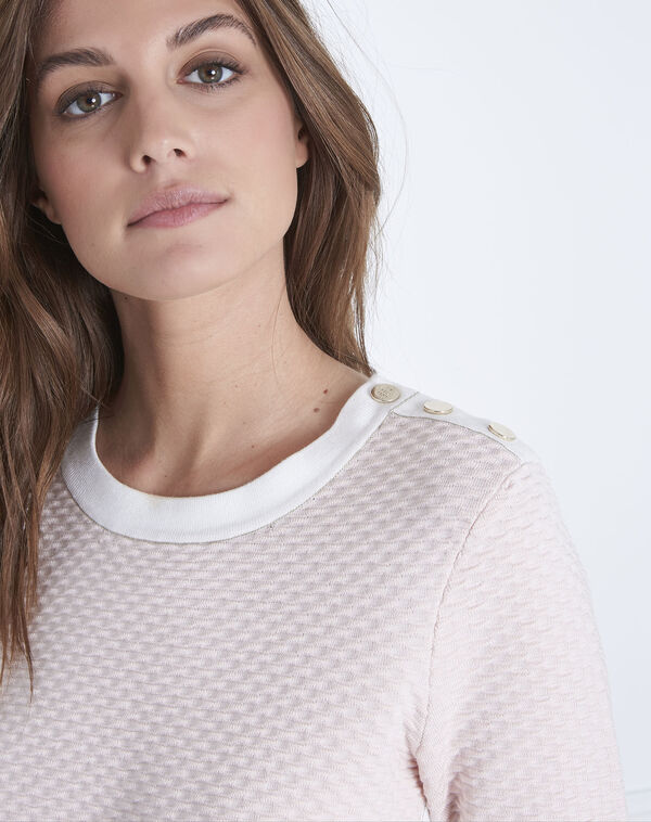 Ananas powdered 3/4 length sleeves pale pink sweater powder.