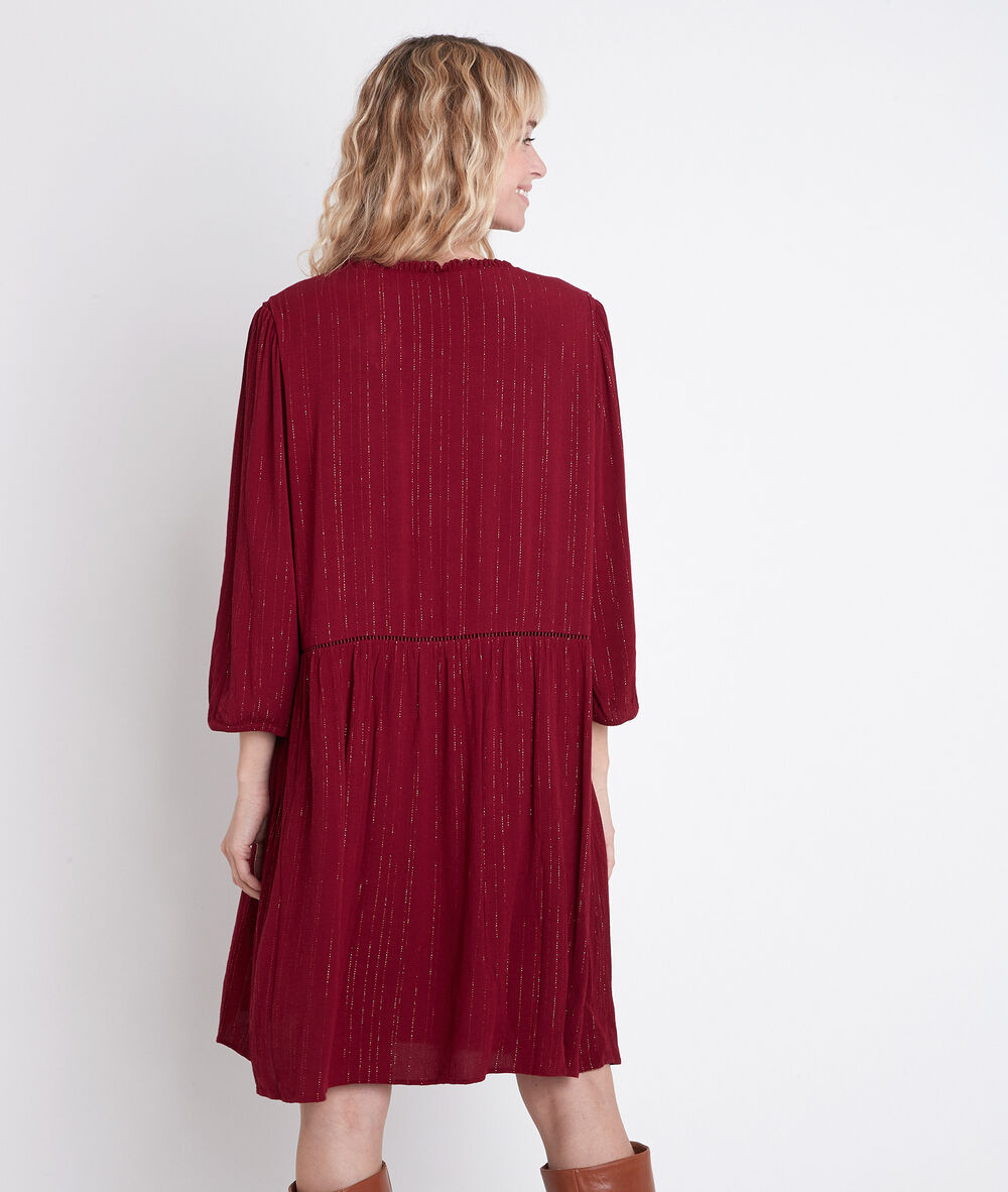 Larissa red a-line dress in lurex bourgogne.