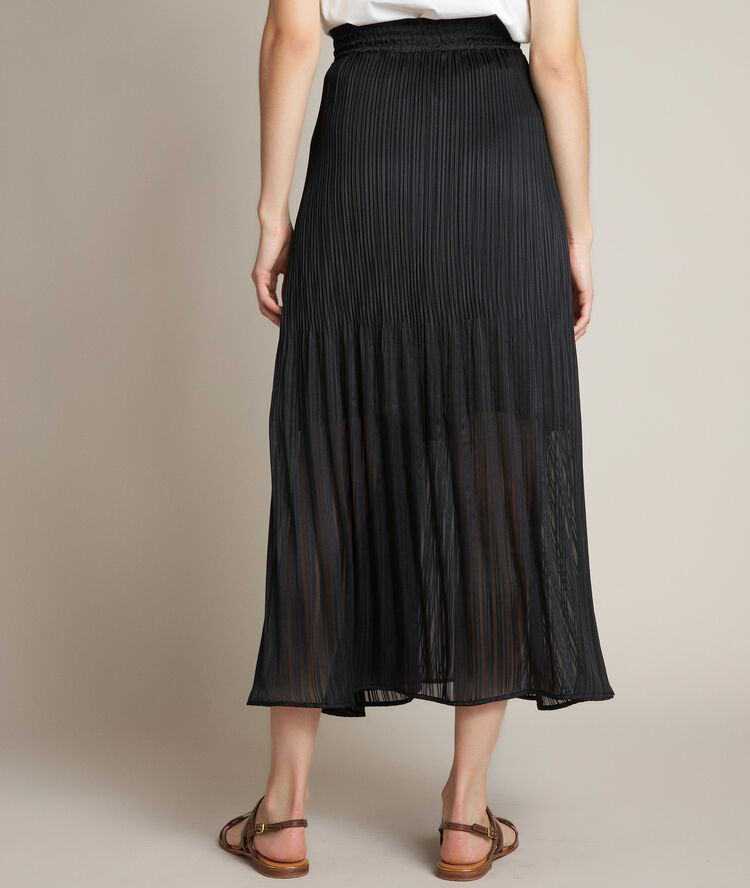 Baltic pleated satin skirt black.