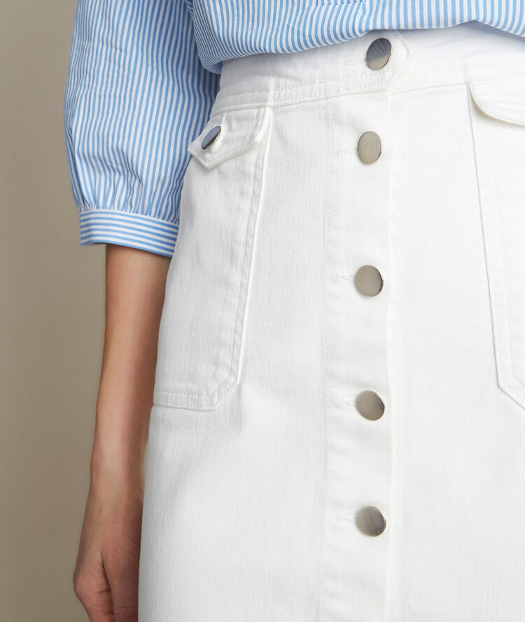 Ambre denim buttoned skirt off-white.