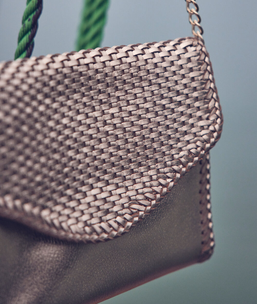 Fady flat gold braided leather clutch bag PhotoZ | 1-2-3