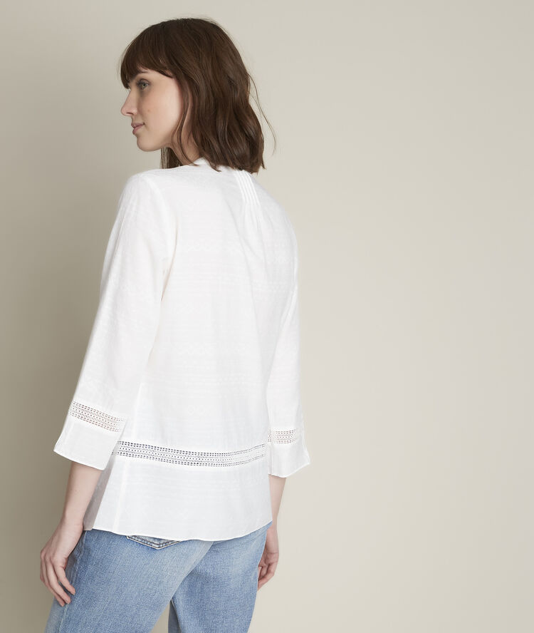 Evka embroidered blouse ecru.