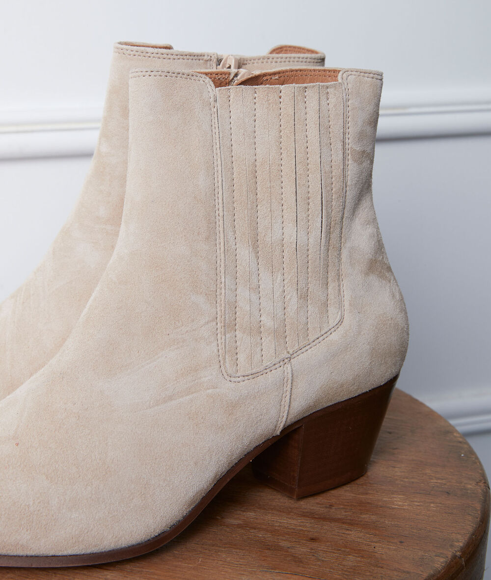 Gaby cream high-heeled ankle boots creme.