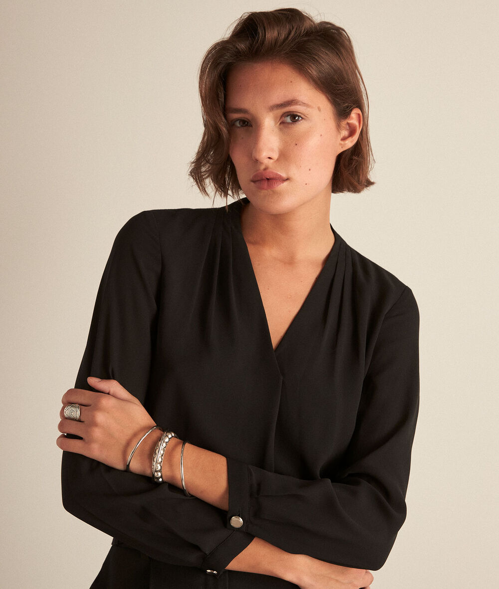 Davina black two-fabric blouse noir.
