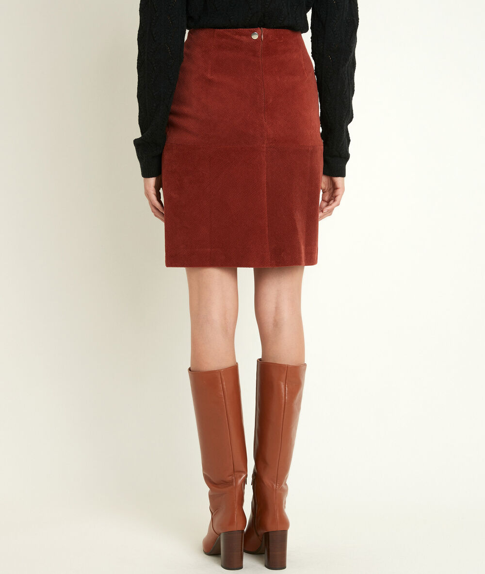 Gamra velvet a-line skirt cannelle.