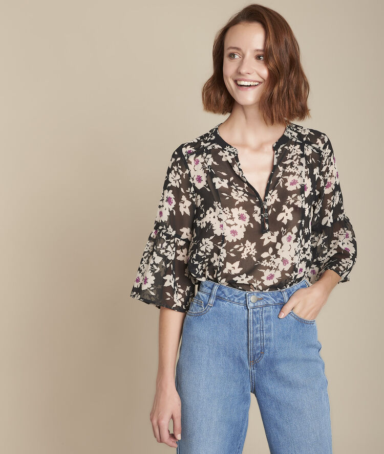 Valerinane floral print blouse black.