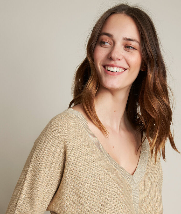 Diamond golden pullover white gold.