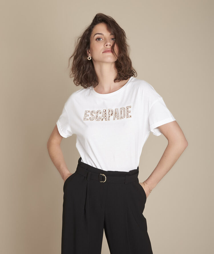 Carthagene white embroidered t-shirt with lace slogan grey/ white.