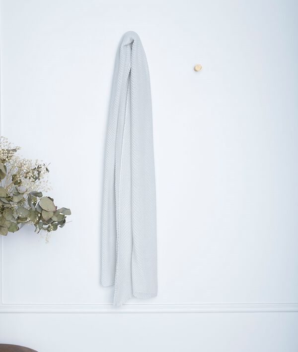 Greta ecru pleated scarf | 1-2-3 Greta ecru pleated scarf PhotoZ | 1-2-3