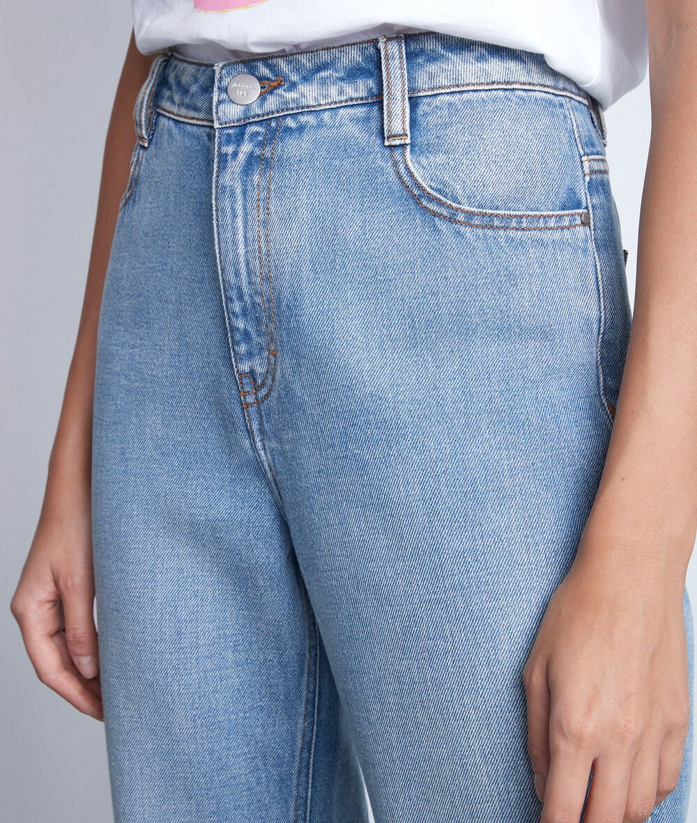 The lovely solene pure bleached mum jeans pure bleached.