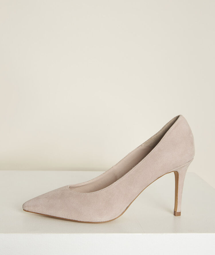 Kelly nude suede high heels nude.