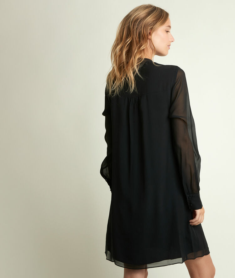 Coralie pleated silk dress black.