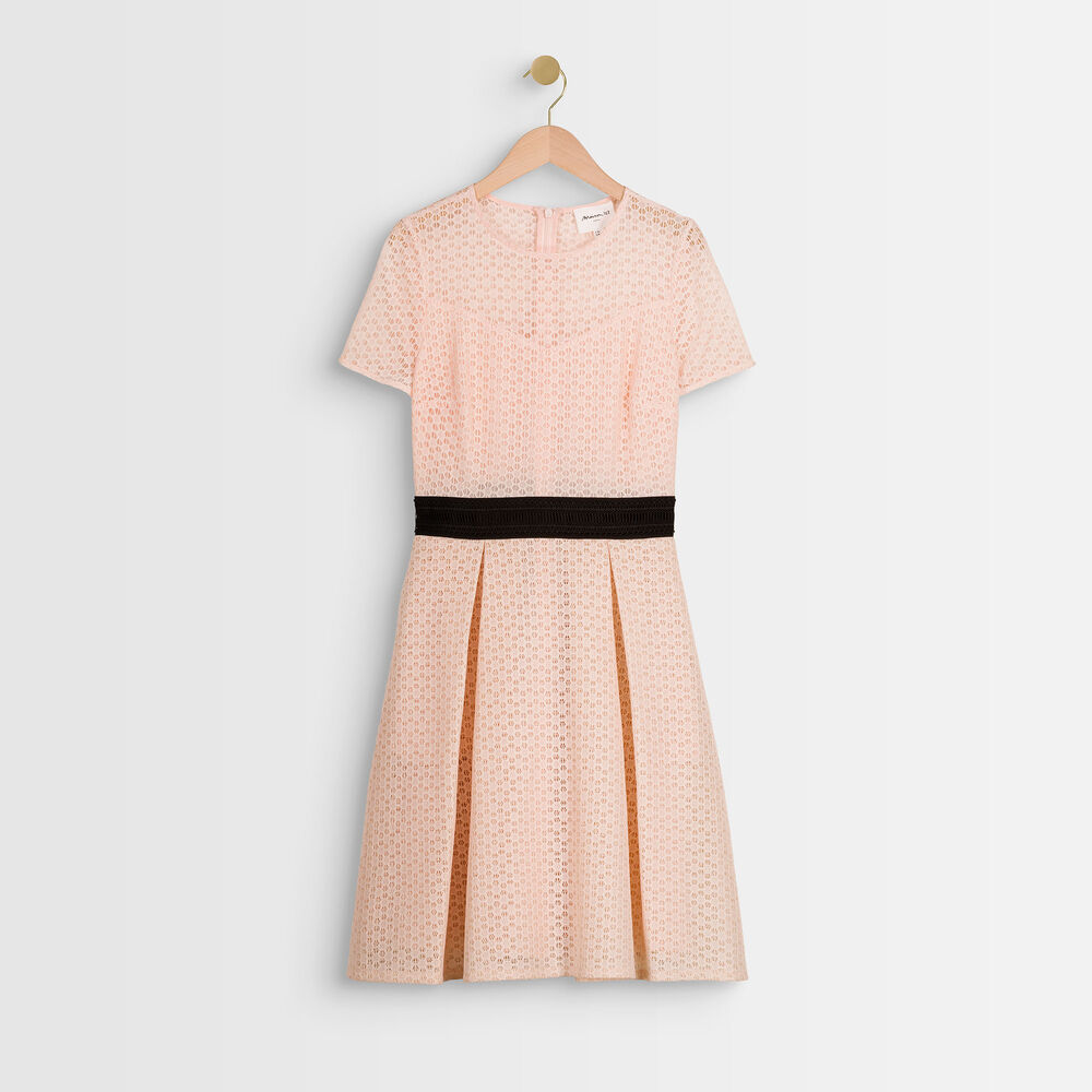 Olympe powder pink lace corolla dress nude.