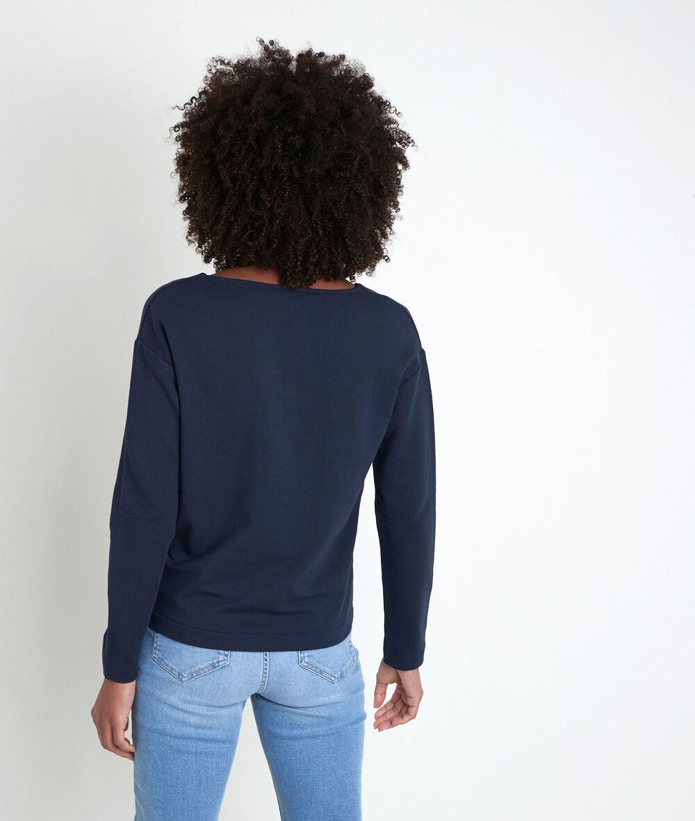 Ivoire ink top with lace collar encre.