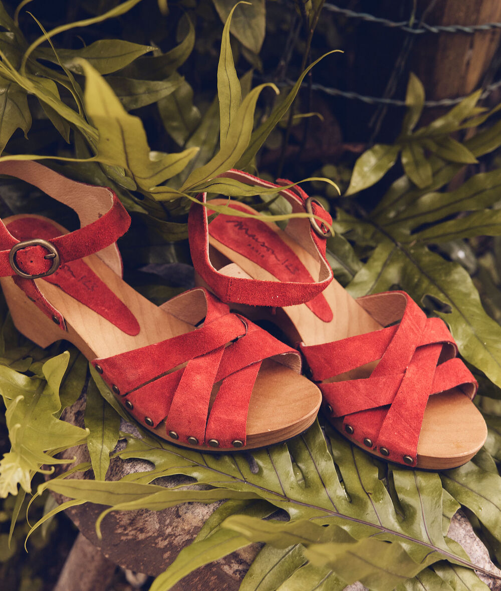 Valeria terracotta leather sandals with wooden heels PhotoZ | 1-2-3