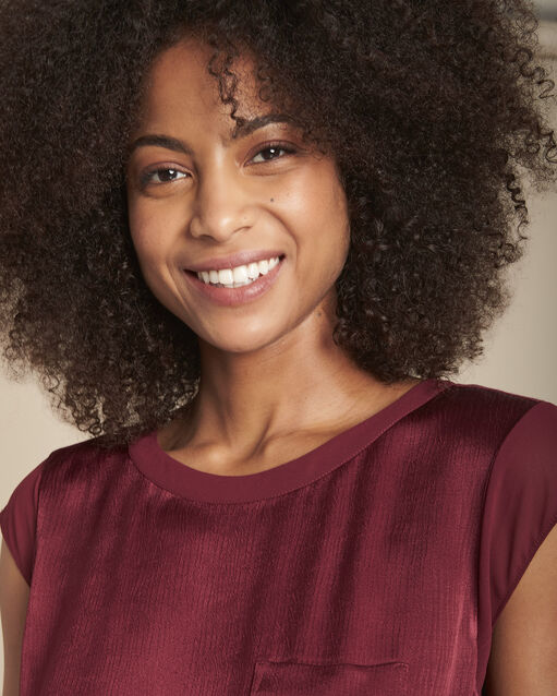 Mayssa pomegranate two-fabric blouse with satin front (2) - Maison 123