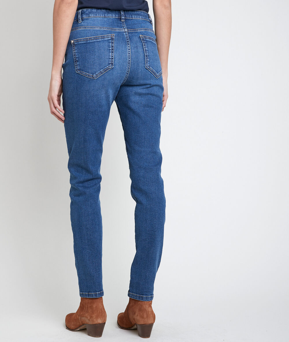 The iconic charly slim-fit jeans with studs stone used.
