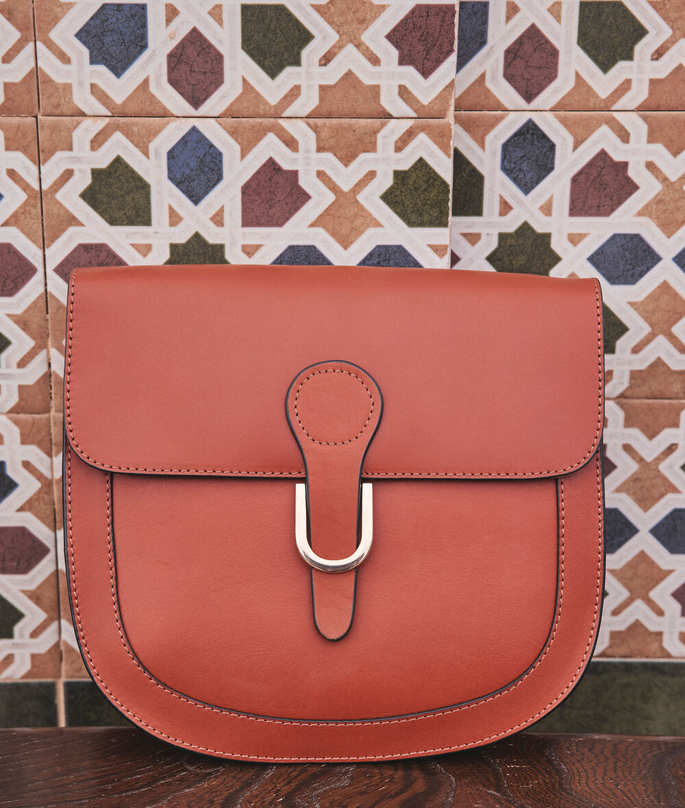 Flore terracotta leather messenger bag PhotoZ | 1-2-3
