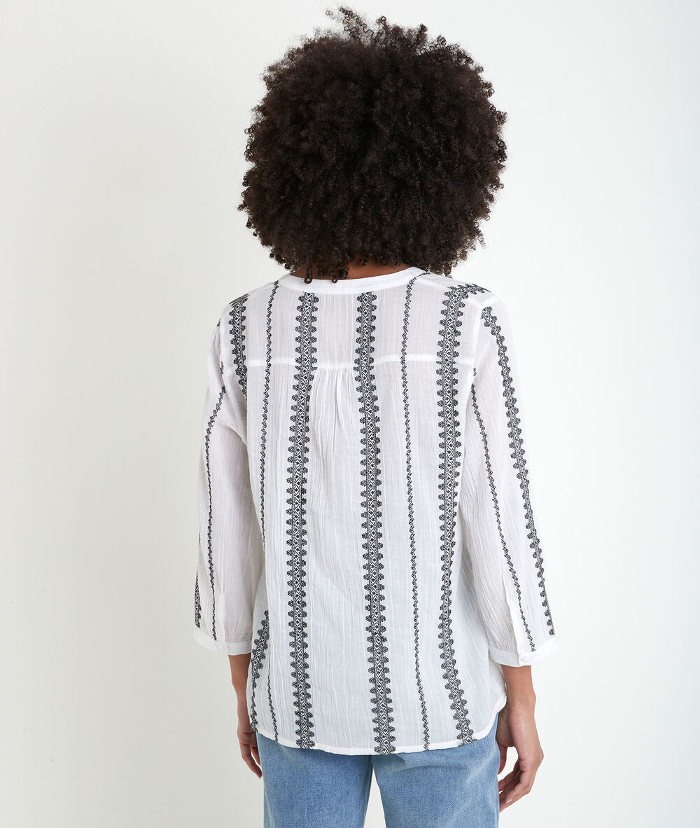 Tahiti embroidered ecru blouse ecru.