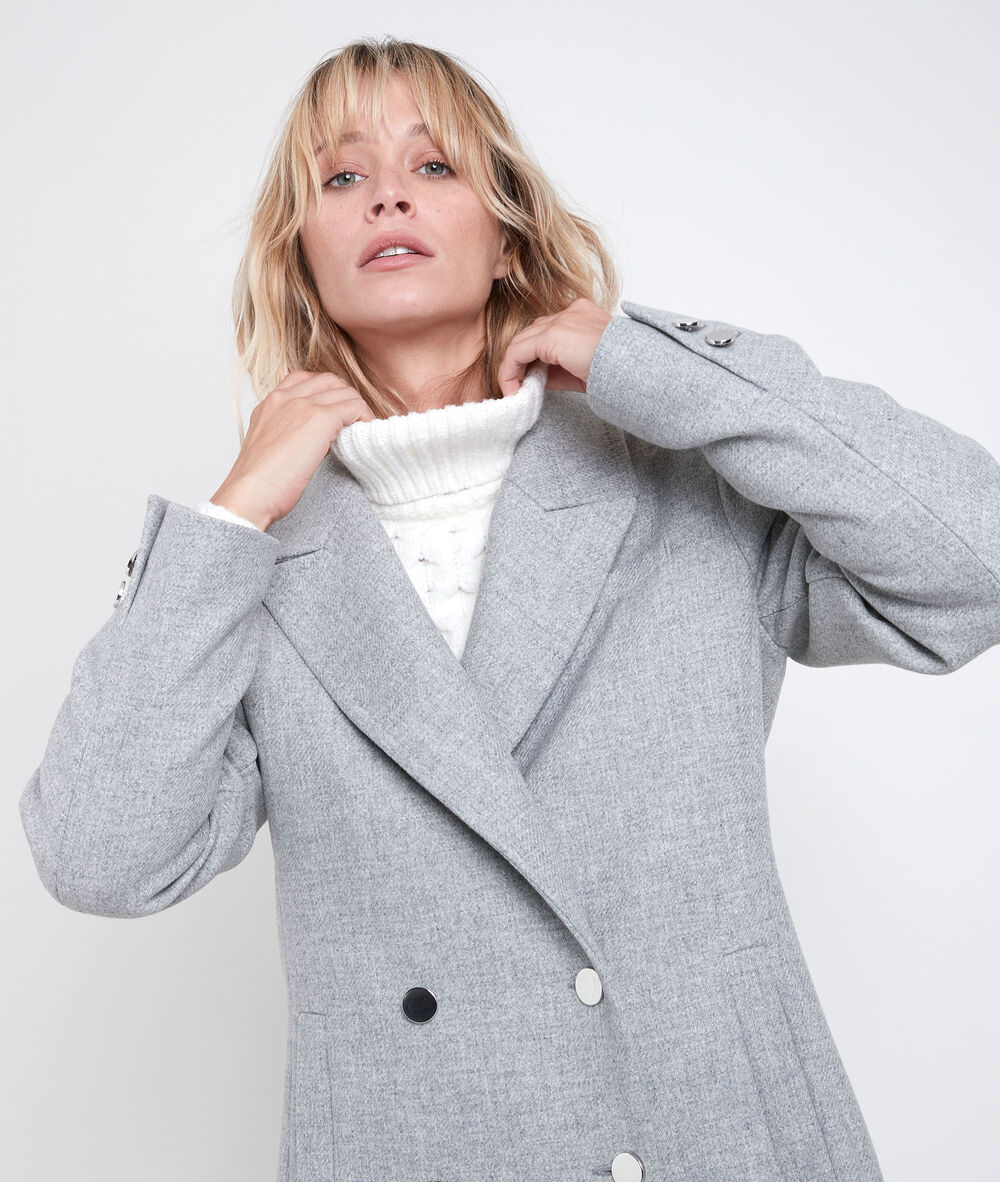 Jeff straight-cut grey coat chine clair.