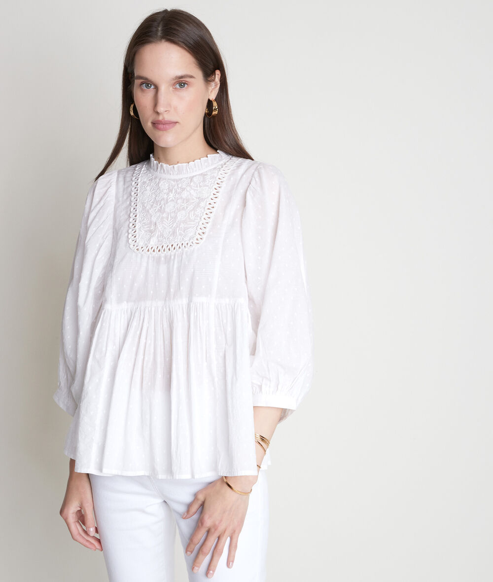 Thelya ecru romantic embroidered cotton blouse PhotoZ | 1-2-3