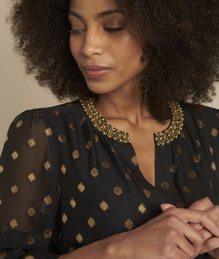 Madalen embroidered blouse black.