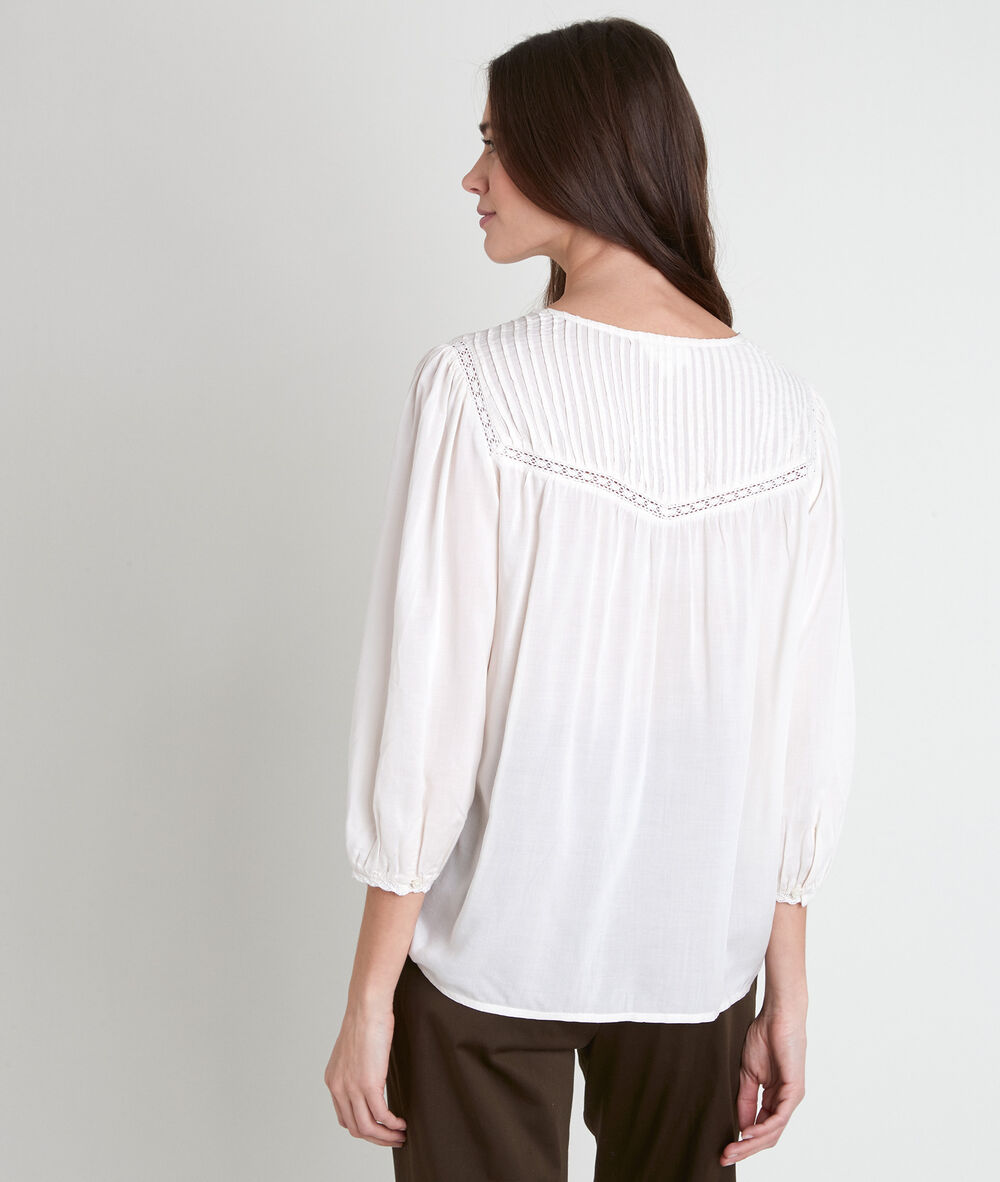 Tatiana ecru lace blouse ecru.