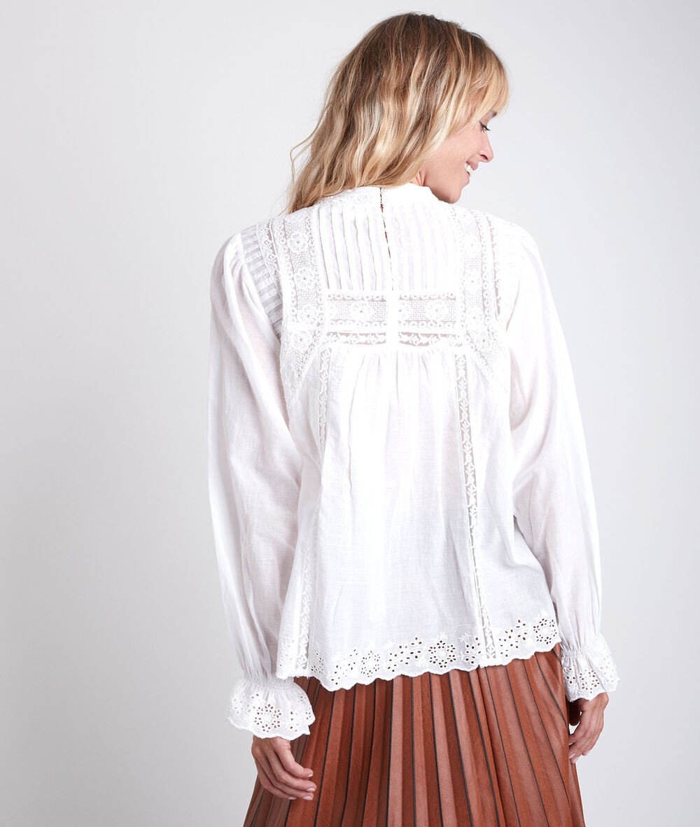 Jashi cotton lace blouse ecru.