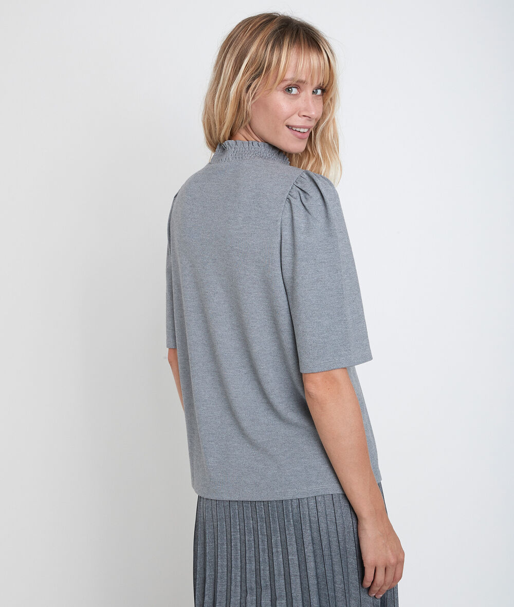 Dolce smocked collar top chine clair.