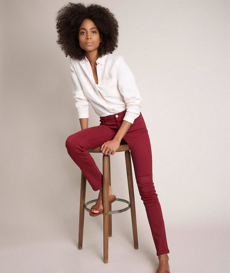 Suzy, the iconic slim-fit ruby jeans  lagoon.
