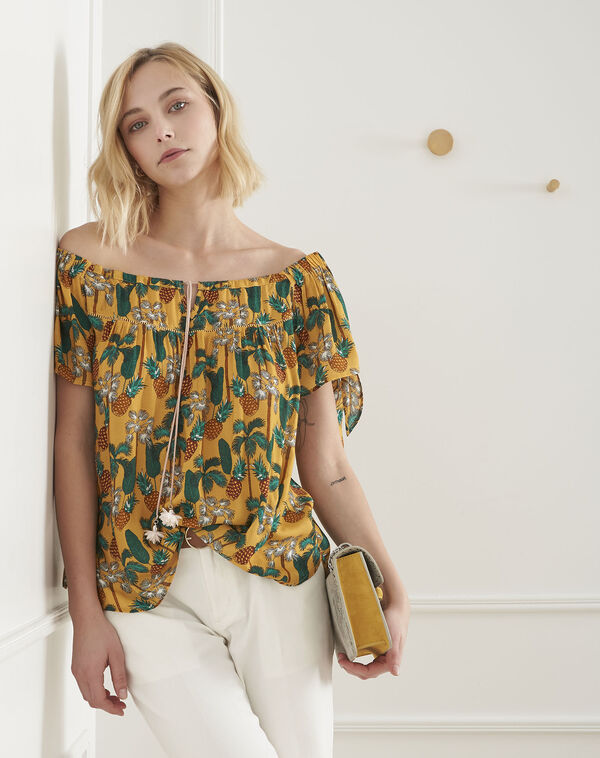 Vananas yellow pineapple print blouse buttercup.