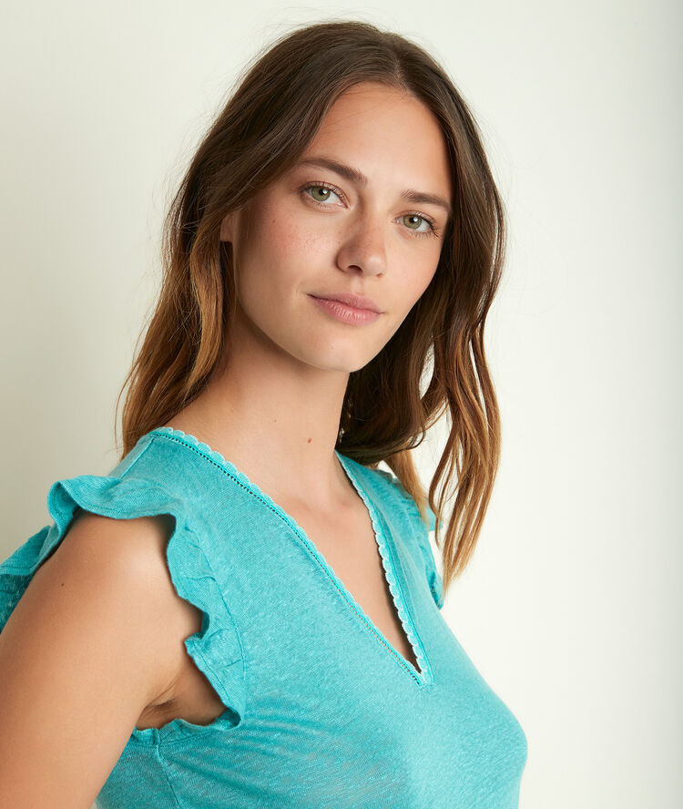 Rodeo celadon linen top.