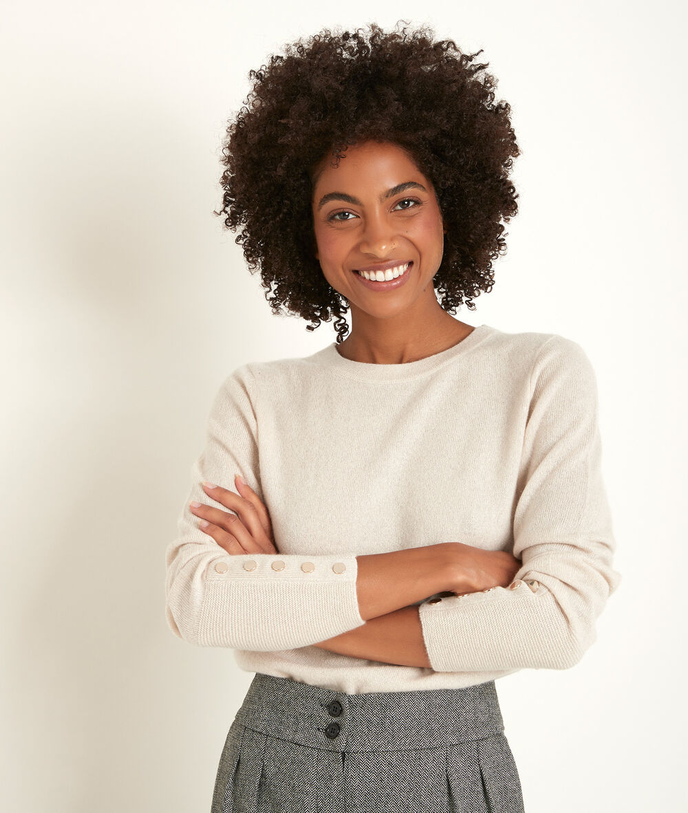 River powder cashmere pullover poudre.