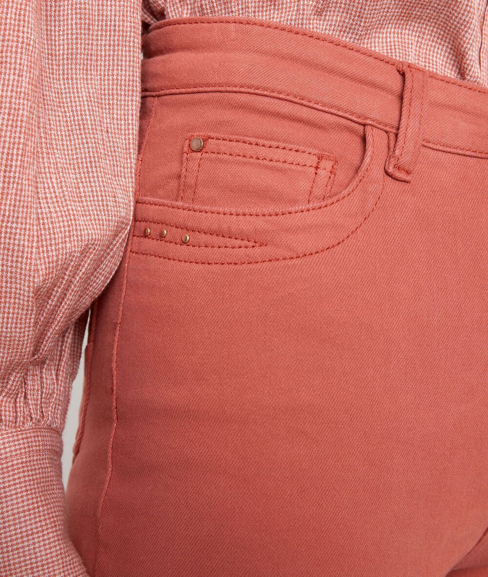 The iconic suzy guava slim-fit jeans goyave.