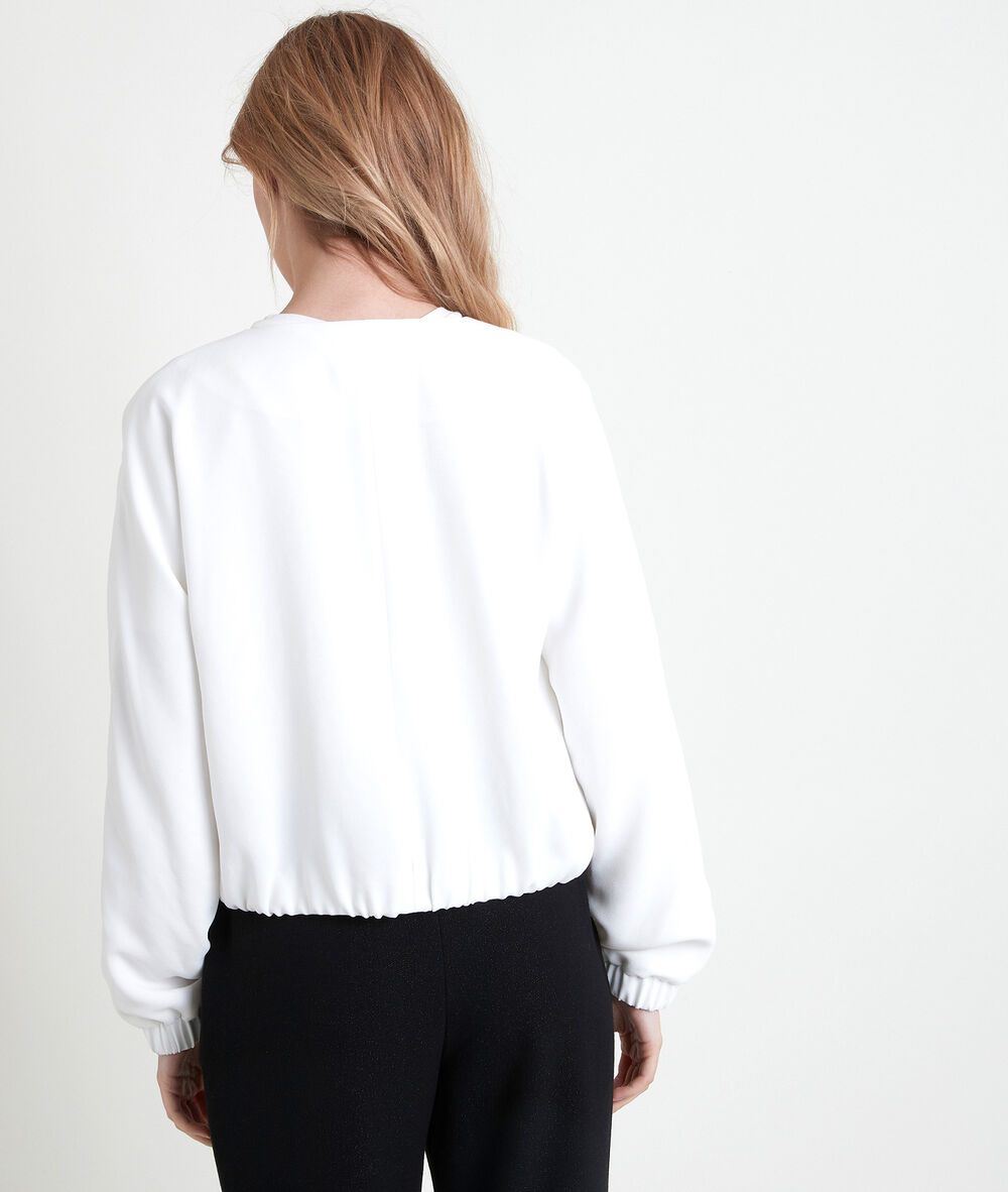 Taya ecru crepe jacket creme.