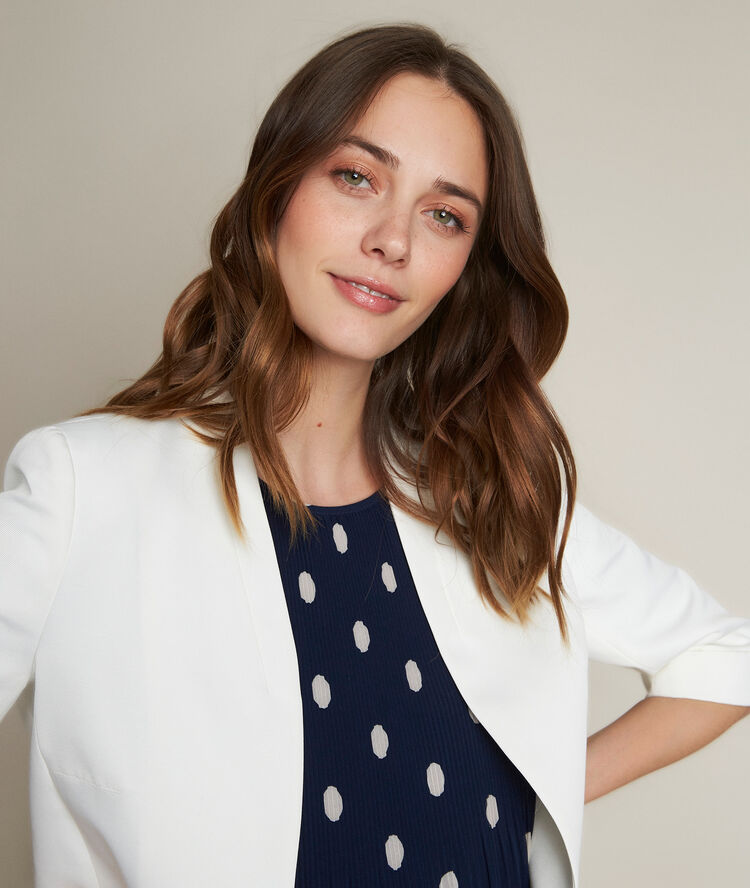Coralie ecru microfibre bolero ecru.