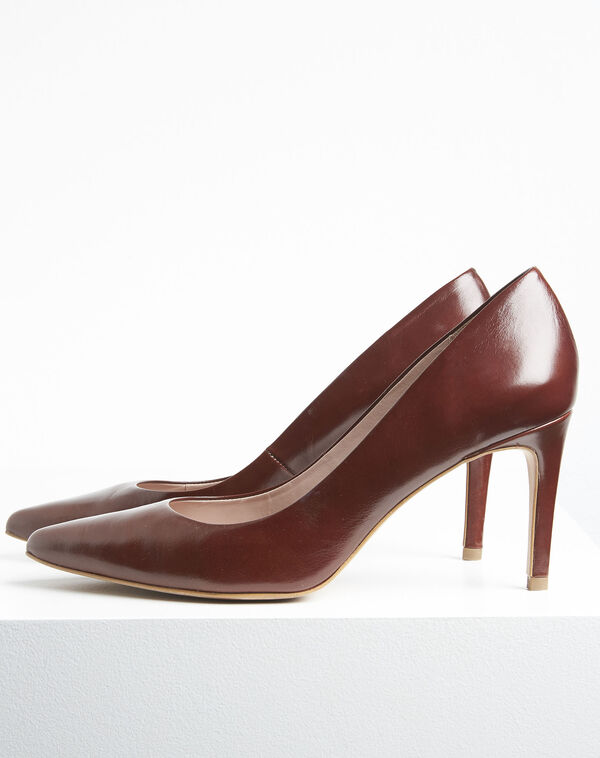 Kelly pointed toe high heels in brown leather terracotta.