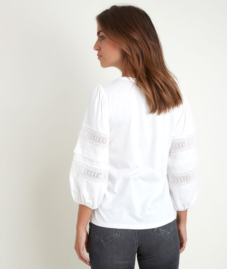 Djoyce lace top ecru.