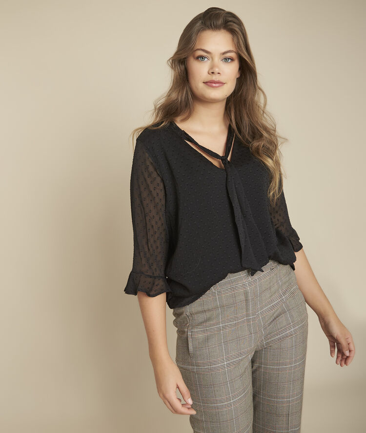 Carillon two-fabric plumetis t-shirt black.