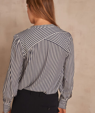 Theonie loose-fitting shirt with navy and white stripes PhotoZ | 1-2-3